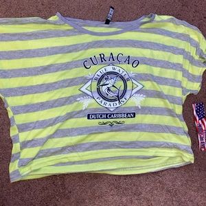Horizontal grey and neon green curaçao shirt